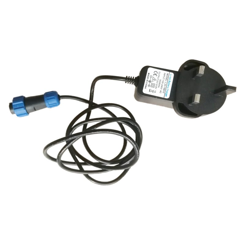 100240V Input, 16.8V, 1A Output Charger JCB Work Lights