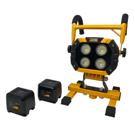 40W LED RECHARGEABLE FLOODLIGHT (2X 7.4V BATTERIES)7