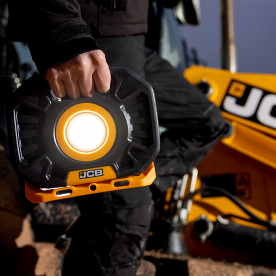 JCB TUFFDUAL - 2500 Lumens, Hybrid Site Light